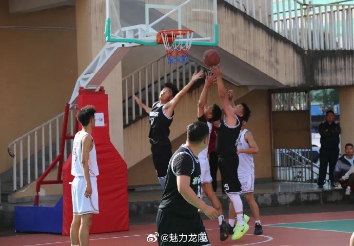 引发了球迷 引发了球迷