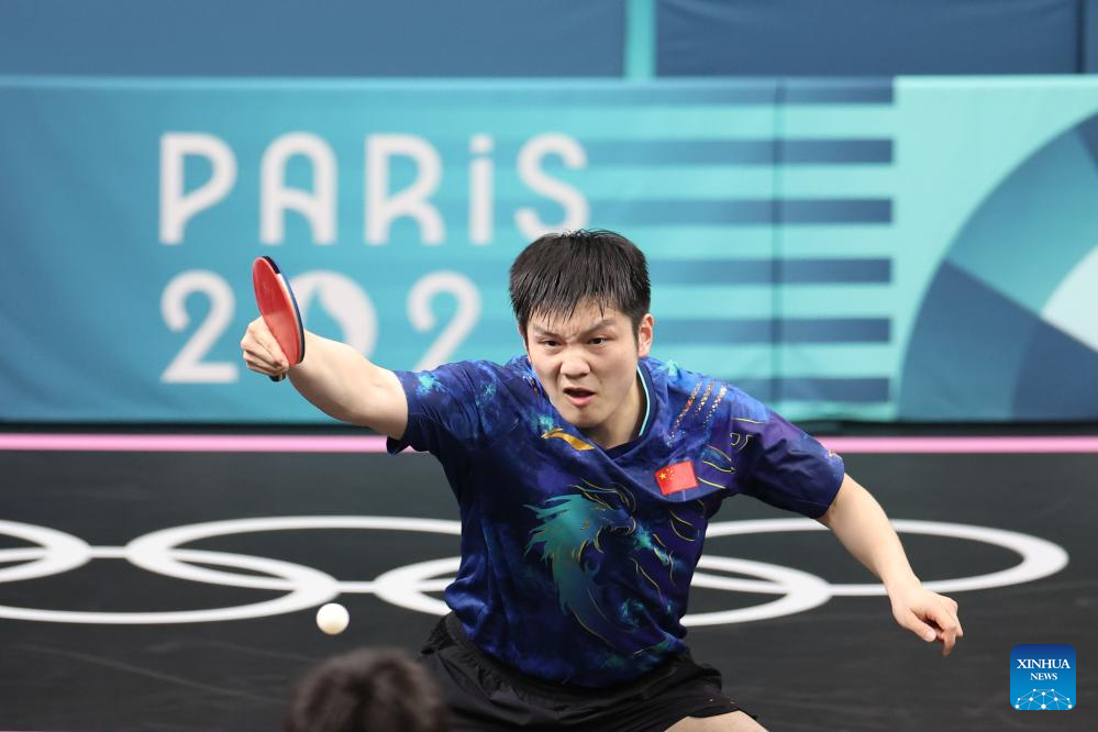 他還效力於 他還效力於