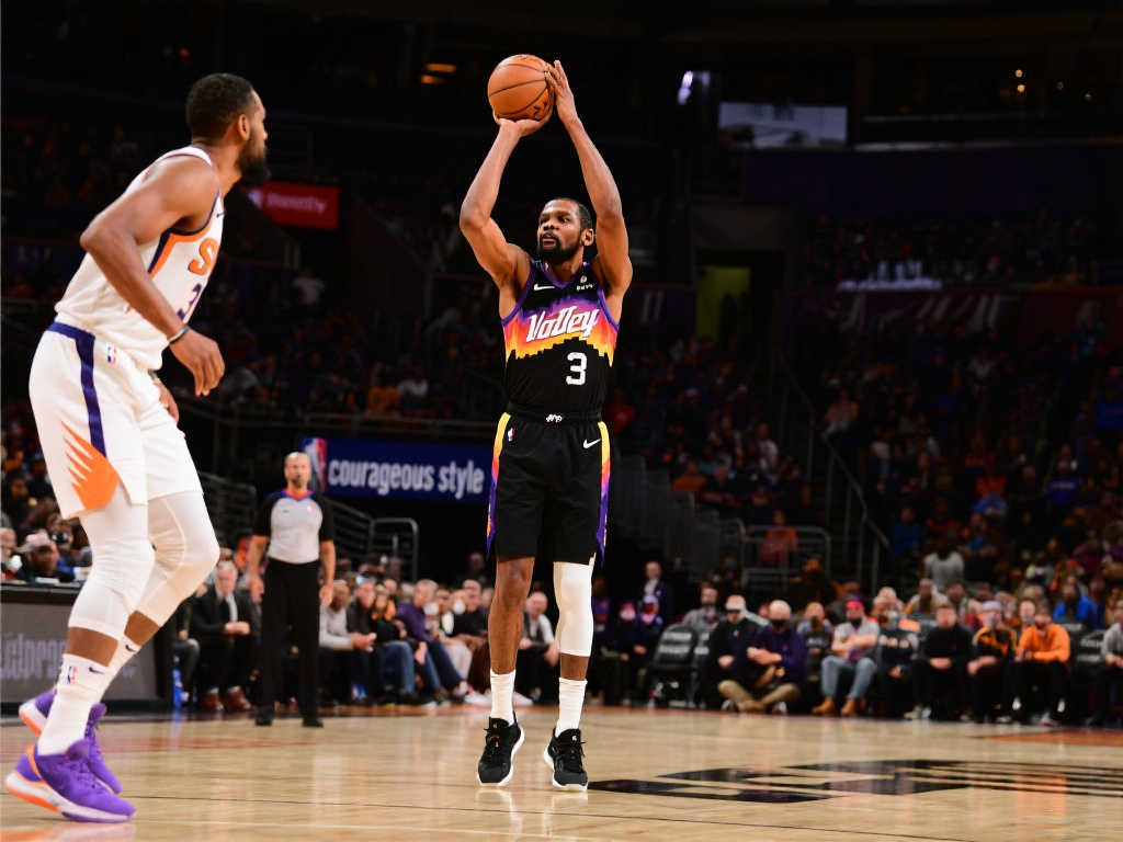 就在大家对 就在大家对